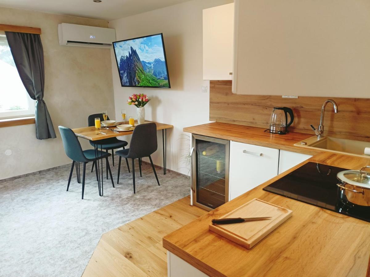 Apartman U Ovecku - Nová Paka Exterior foto