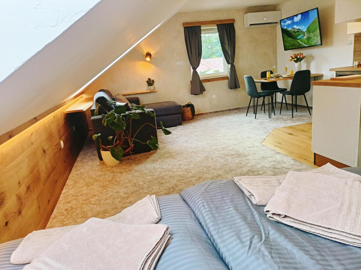 Apartman U Ovecku - Nová Paka Exterior foto